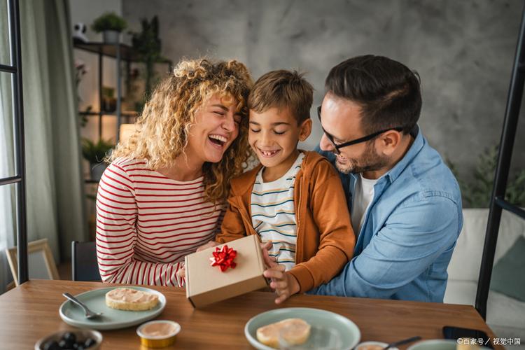 出生在加拿大福利待遇怎么样 出生在加拿大福利待遇怎么样